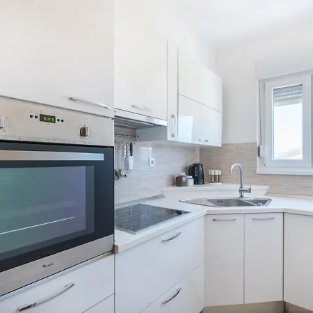 Apartman Dela *