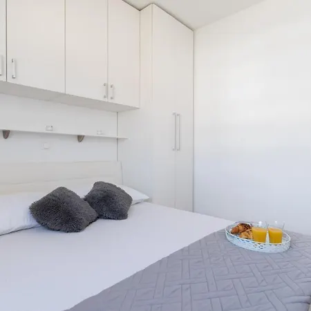 Apartman Dela