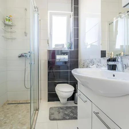 Apartman Dela *